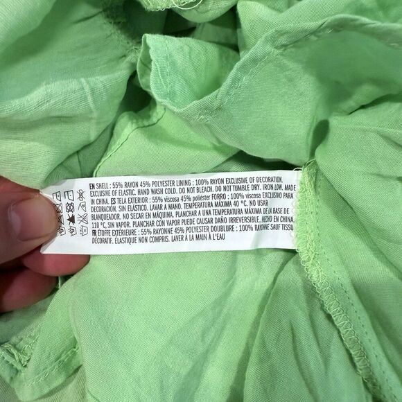 Free the Roses Green Midi Dress Size XS Ruffle Tiered Smocked Waist Feminine - Picture 10 of 11